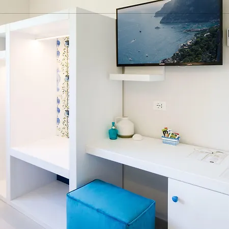 Πανσιόν Melrose Σορέντο