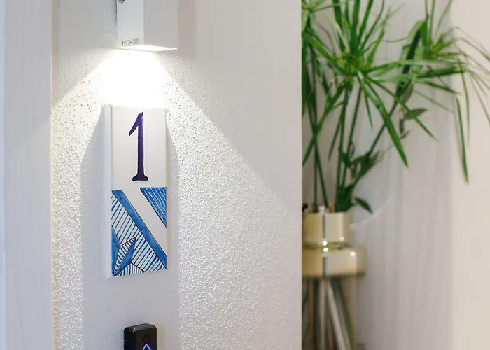 בית הארחה Melrose 4*